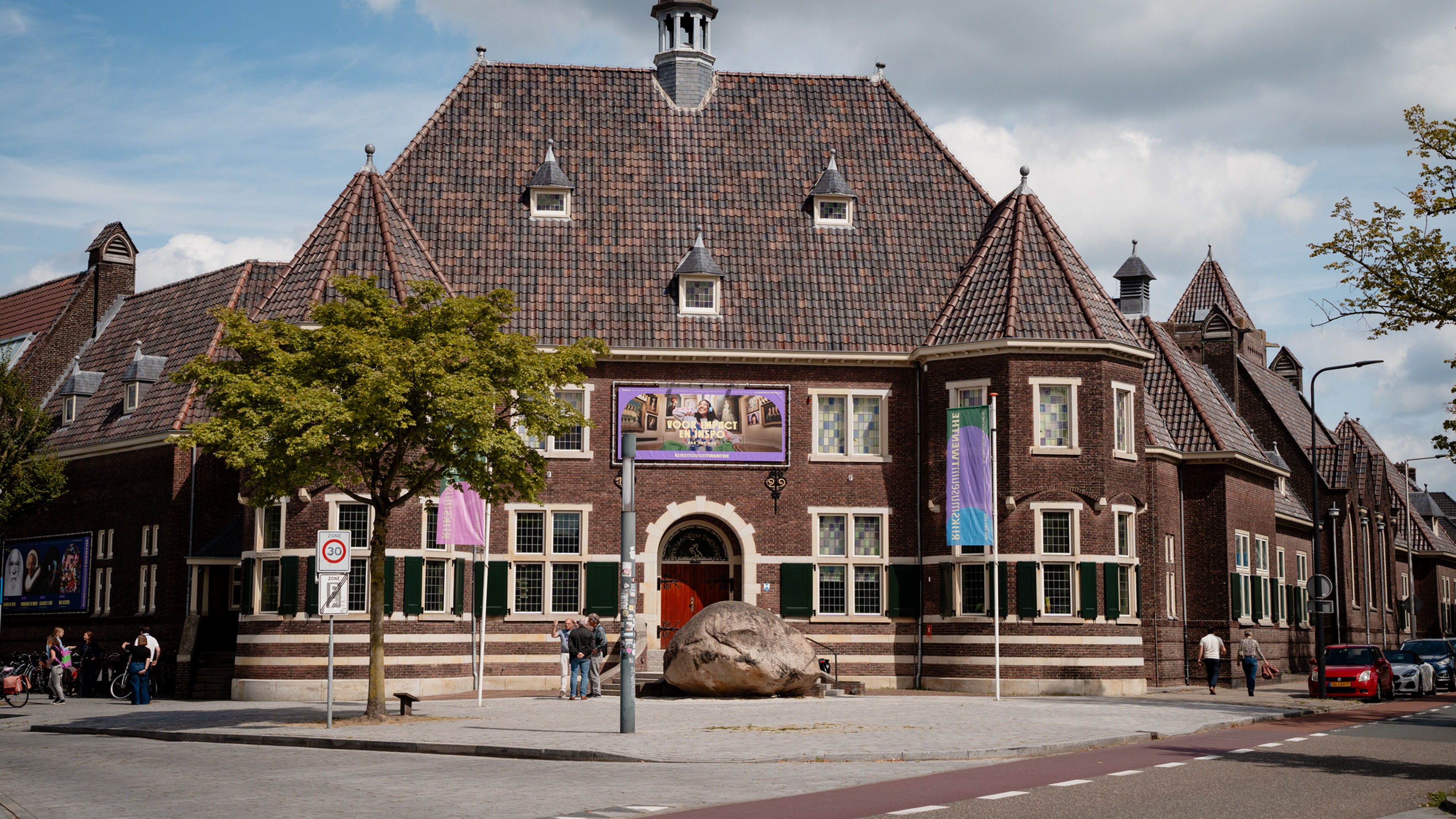 DS309070